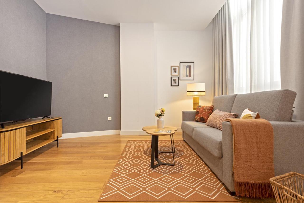 Apartamento  *